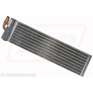 372500A1 Chłodnica klimatyzacji Case McCormick  