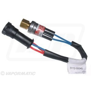 84012146 Przełącznik ciśnienia klimatyzacji Case  CT5050 CT5060 CT5070 CT5080 
