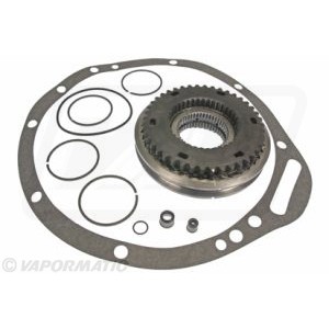 82013857 Synchronizator Ford  5640 6640 7740 7840 8240 8340 TS90 TS100 TS110 TS115 